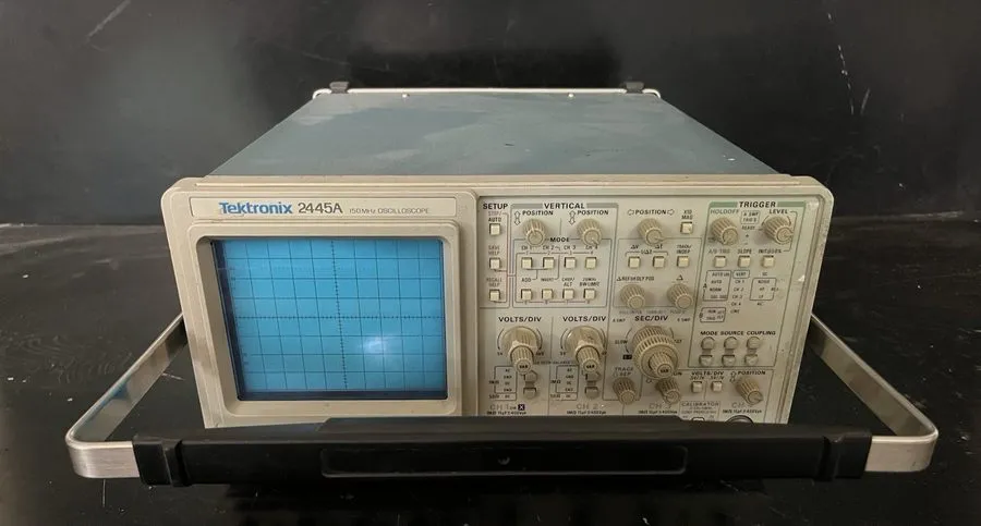 Осциллограф 2445A