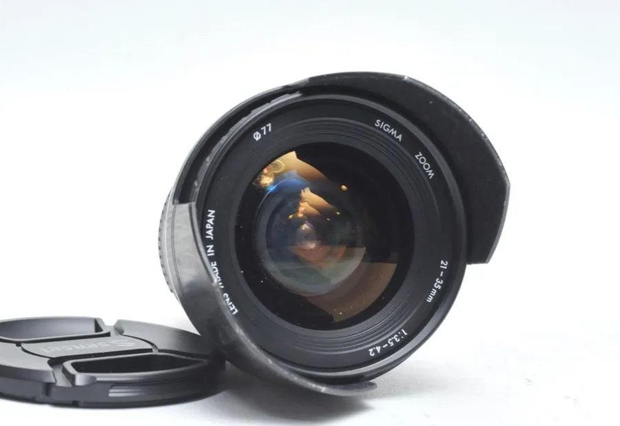 Объектив Sigma 21-35mm f/3.5-4.2 AF Lens