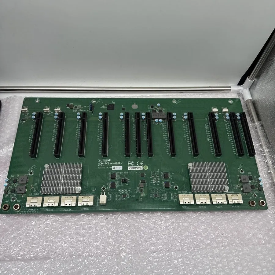 Райзер-плата Supermicro AOM-PCIE4-418P-1 PCIe Gen4 x16 Riser Card Expansion Boar