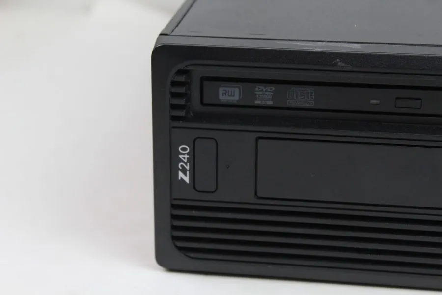 HP Z240 SFF Workstation Core i7-6700 8GB RAM NO HDD