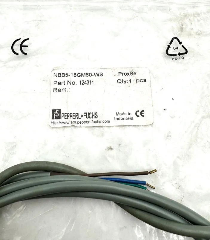 Датчик приближения Pepperl+ Fuchs NBB5-18GM60-WS 250VAC 200mA Proximity Sensor 1