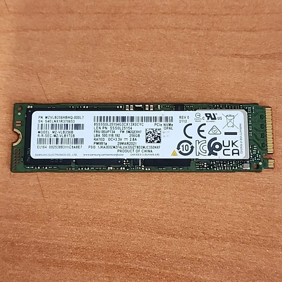 SSD-накопитель Samsung PM981a 256GB SSD MZ-VLB256HB Lenovo SSS0L25154 MZVLB256HB