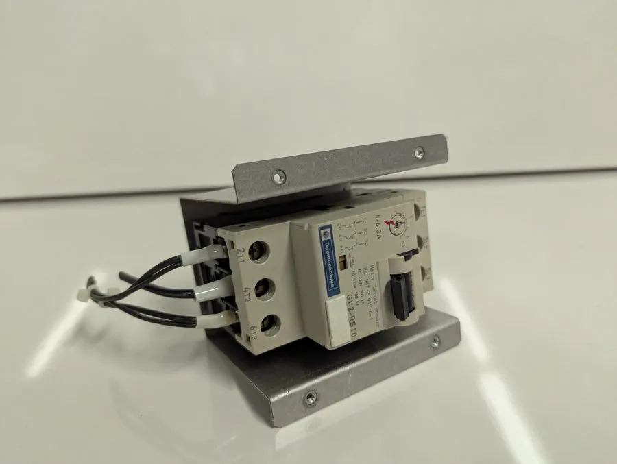 Автоматический выключатель Telemecanique Motor Circuit Breaker GV2-RS10 4-6.3A
