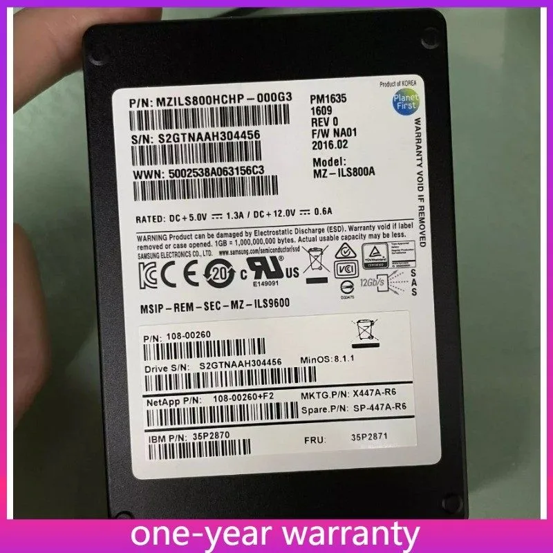 SSD-накопитель Samsung PM1635 800GB SSD 2.5" SAS 6Gb/s MZ-ILS800A MZILS800HCHP-0