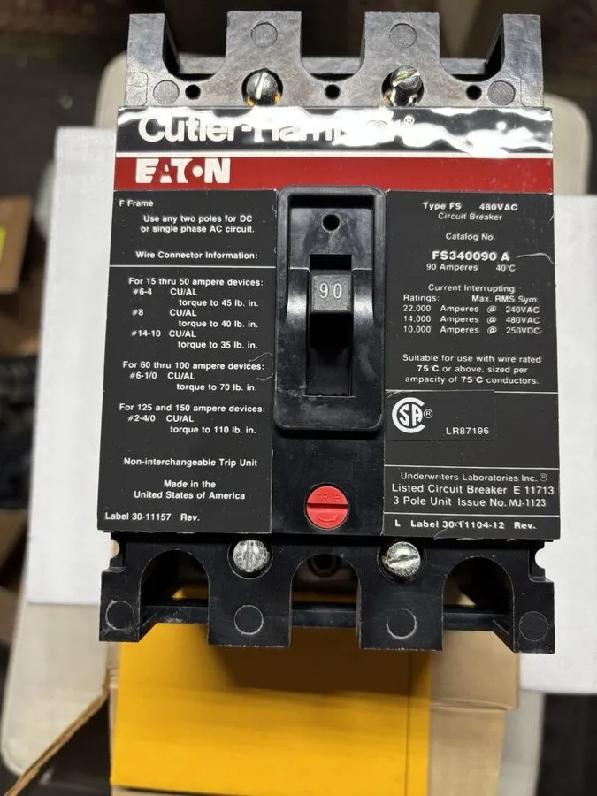 Автоматический выключатель FS340090A Eaton/Cutler Hammer 90A 480V 3P Circuit Bre — фото лота 1