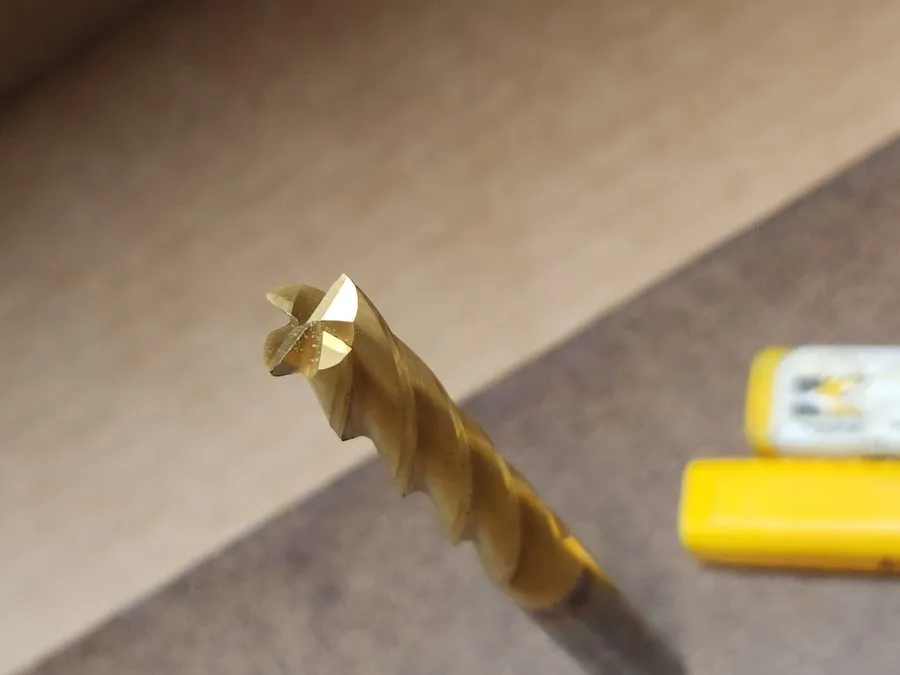 Режущий инструмент Kennametal HEC375S4175 KC610M Carbide Square End Mill 3/8" x  — фото лота 1