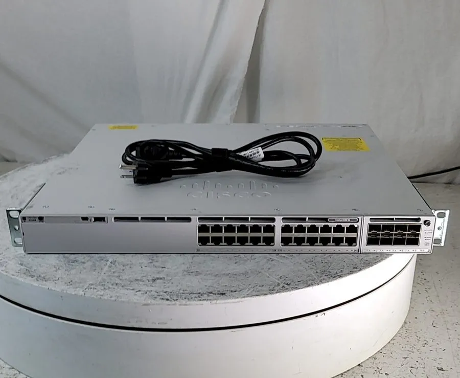 Коммутатор Catalyst C9300-24T-A 24 Port Managed PoE Network Switch