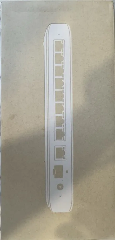 Коммутатор Ubiquiti UniFi Flex 2.5G PoE 8-Port Switch USW-Flex-2.5G-8-PoE 196W 1