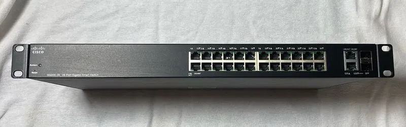 Коммутатор Cisco SG200-26 26-Port Gigabit POE Smart Switch Works