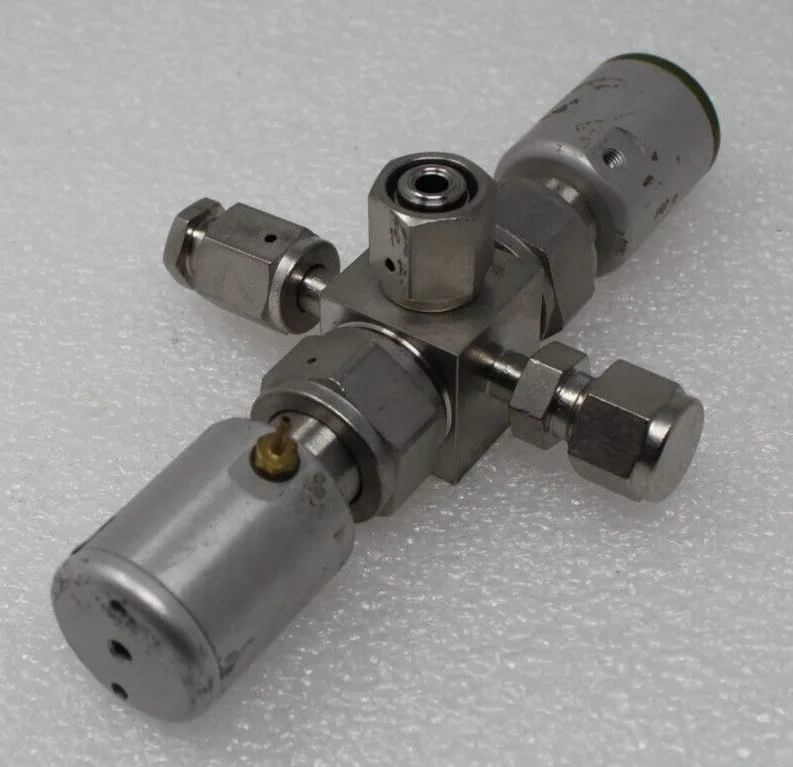 Клапан Swagelok NUPRO DIAPHRAGM Valve 6L-M1D-122P-I — фото лота 1