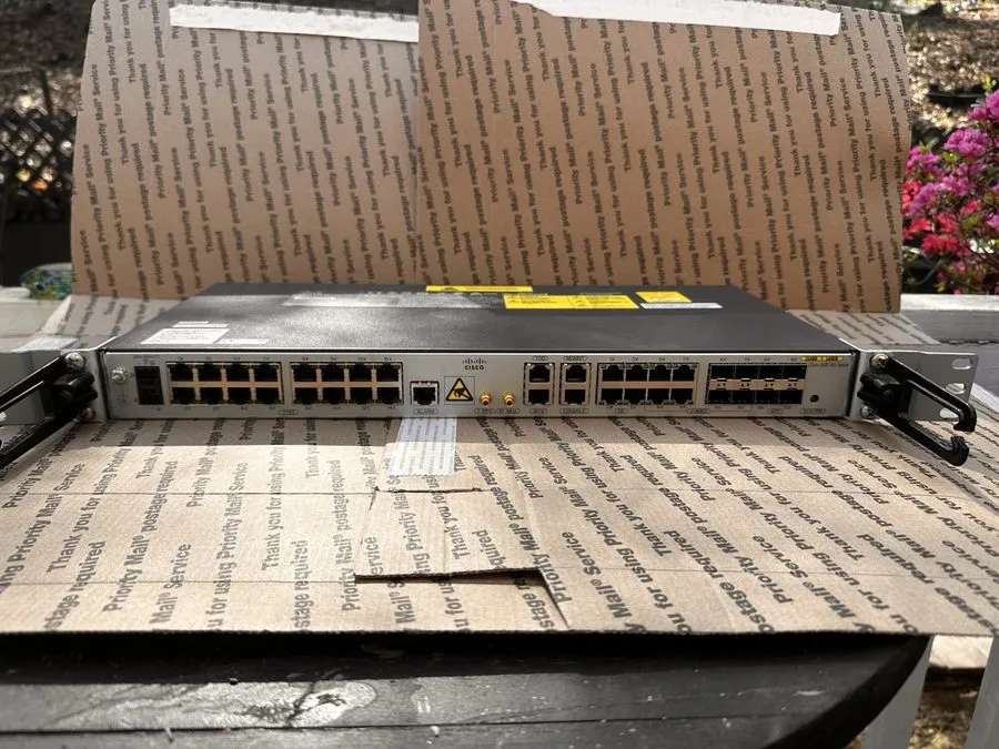 Маршрутизатор Cisco A901-12C-FT-D / ASR 901 Aggregation Services Router & Guaran