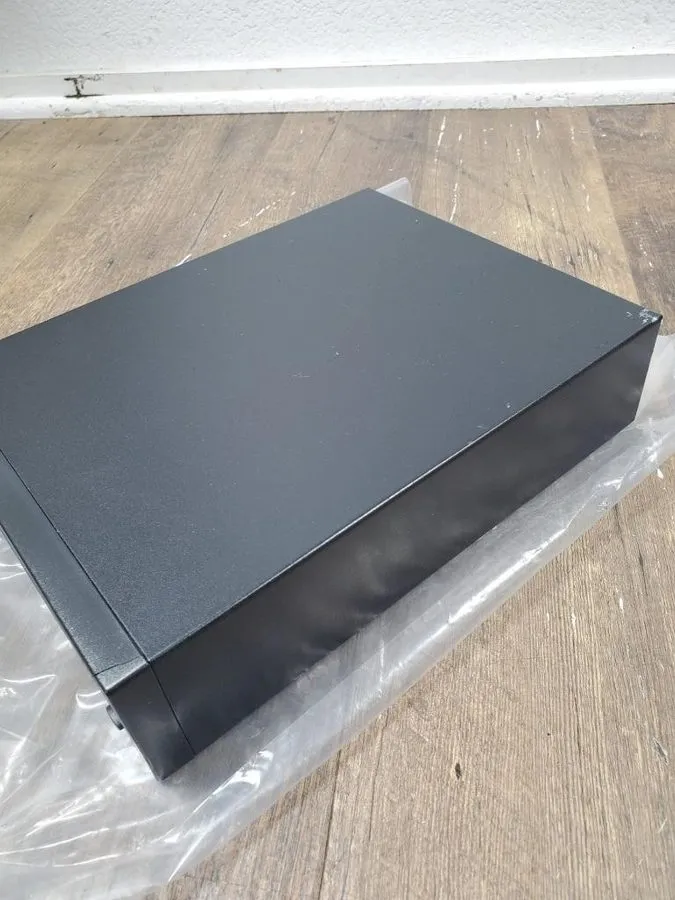 Ленточный привод Quantum LTO-3 800Gb Tape drive EXTERNAL Ultrium3 LVD TC-L32BX T
