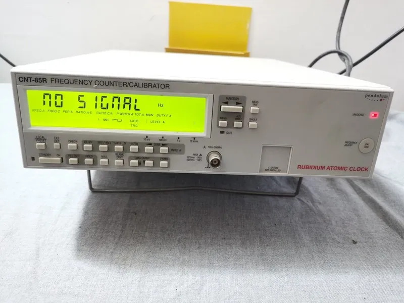 Тестер pendulum CNT-85R Frequency Counter 300MHz