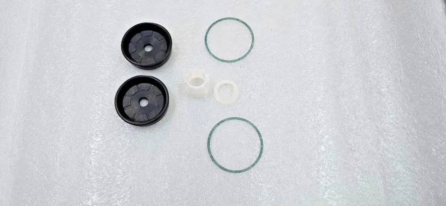 Пневмооборудование AVENTICS 3220620022 Spare Part Kit Made In HUNGARY Emerson . 