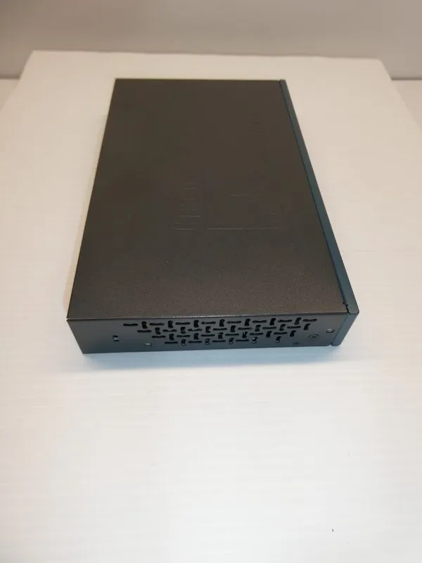 Коммутатор Cisco Catalyst WS-C2940-8TT-S Series 8-Port Managed Network Ethernet — фото лота 4