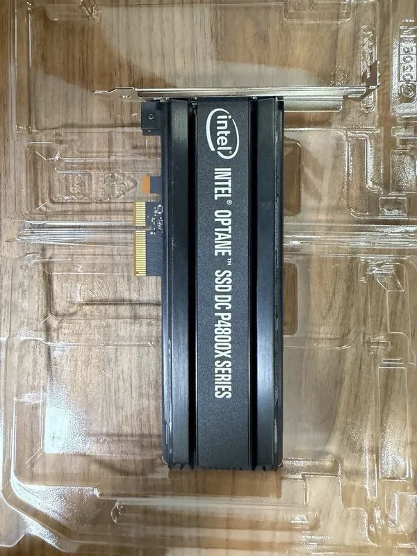 SSD-накопитель Intel Optane DC P4800X Series 375GB PCIe NVMe Solid State Drive S — фото лота 1