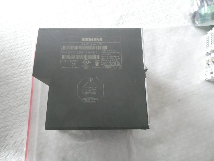 Блок питания Siemens SITOP 6EP1334-2AA00 DIN Rail Power Supply 24VDC 10A 240W GH