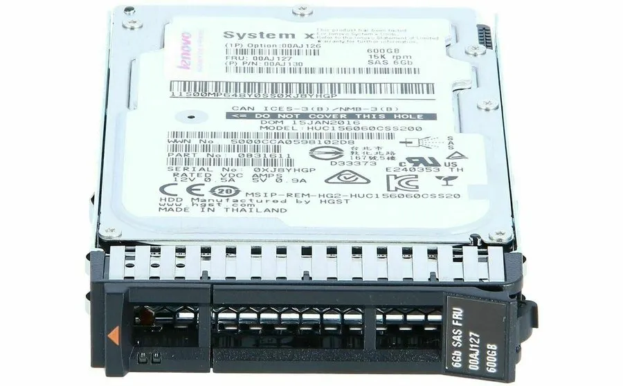 Жёсткий диск Lenovo 600GB 15K 00AJ127 00AJ126 6Gbs 2.5" SAS G3HS X3650 M5 Hard D