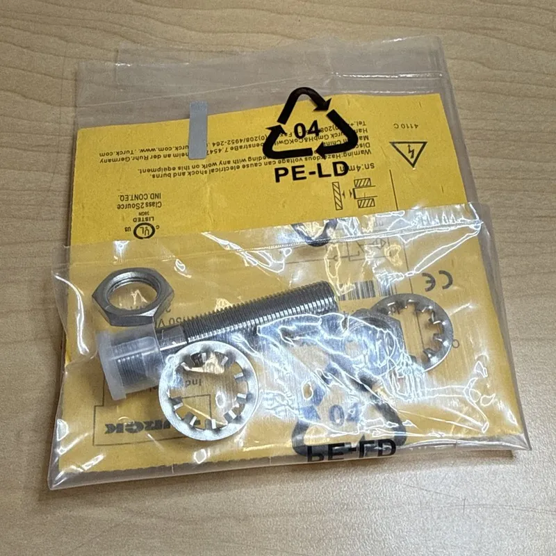 Датчик приближения Turck Bi4-M12-AN6X-H1141 Proximity Sensor, 4mm SN, 10-30VDC,  — фото лота 2