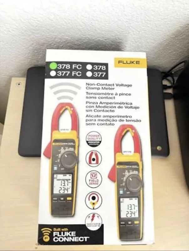 Тестер Fluke 378FC Non-Contact Voltage Clamp Meter with Bluetooth