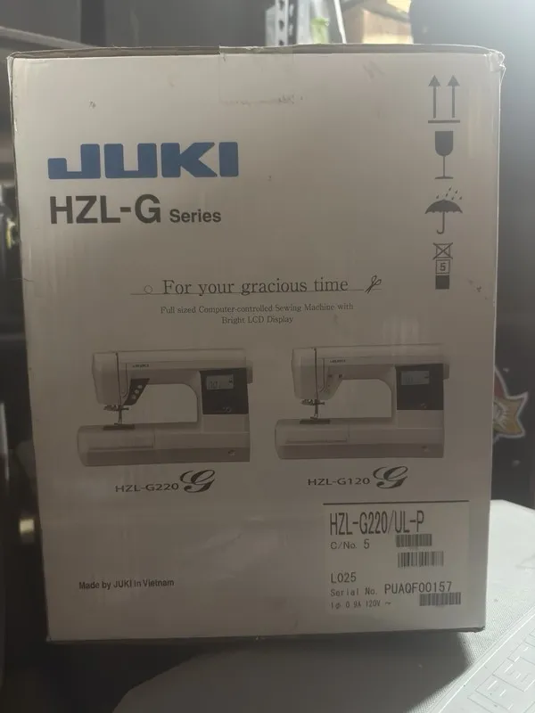 Оборудование рекламного производства JUKI HZL-G220 Computerized Sewing and Quilt