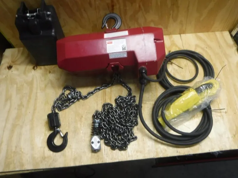 Таль 452R35 Dayton 1000 lb 15ft Lift Chain Hoist 230/460 volt 3 Phase