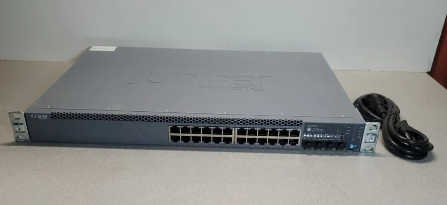 Коммутатор Juniper EX2300-24P 24-Port 1GBASE-T PoE+ 4x 1/10GbE SFP/SFP+