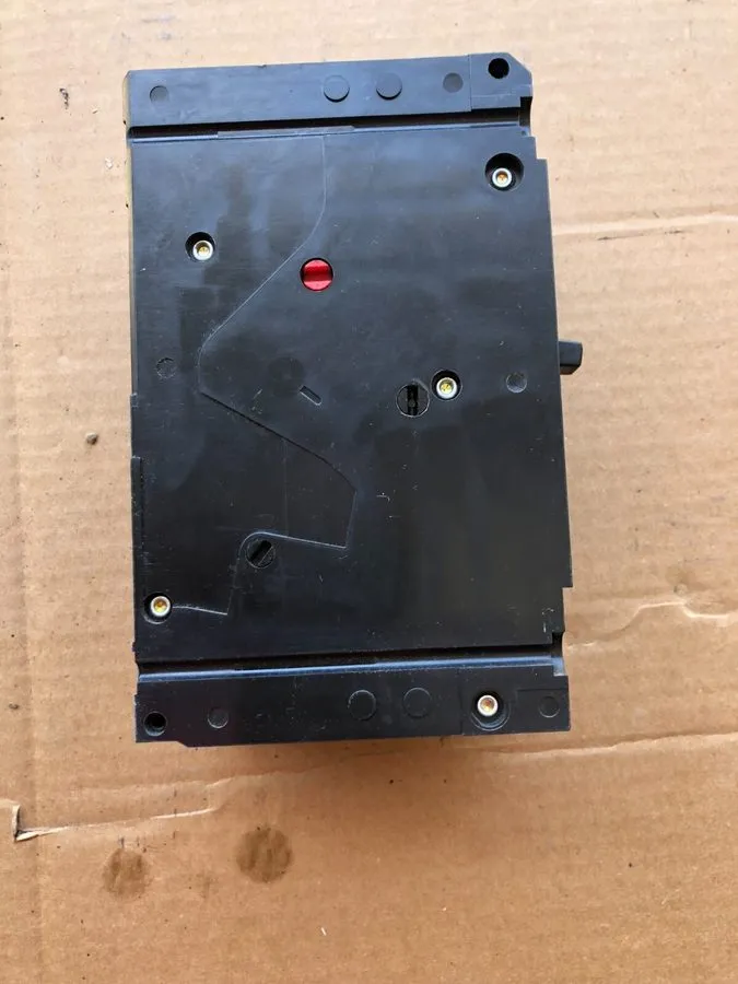 Автоматический выключатель Siemens ED63B035 35A Sentron Circuit Breaker Type ED6