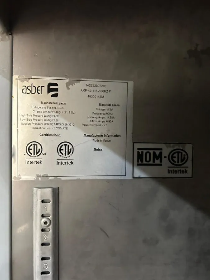 Морозильный шкаф Asber ARF-49-H ARF Series 2 Solid Door Stainless Reach-in Freez — фото лота 2
