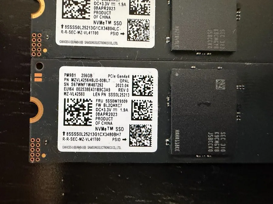 SSD-накопитель 5SS0W79509 MZVL4256HBJD-00BL7 Samsung PM9B1 256GB PCIe Gen4x4 NVM
