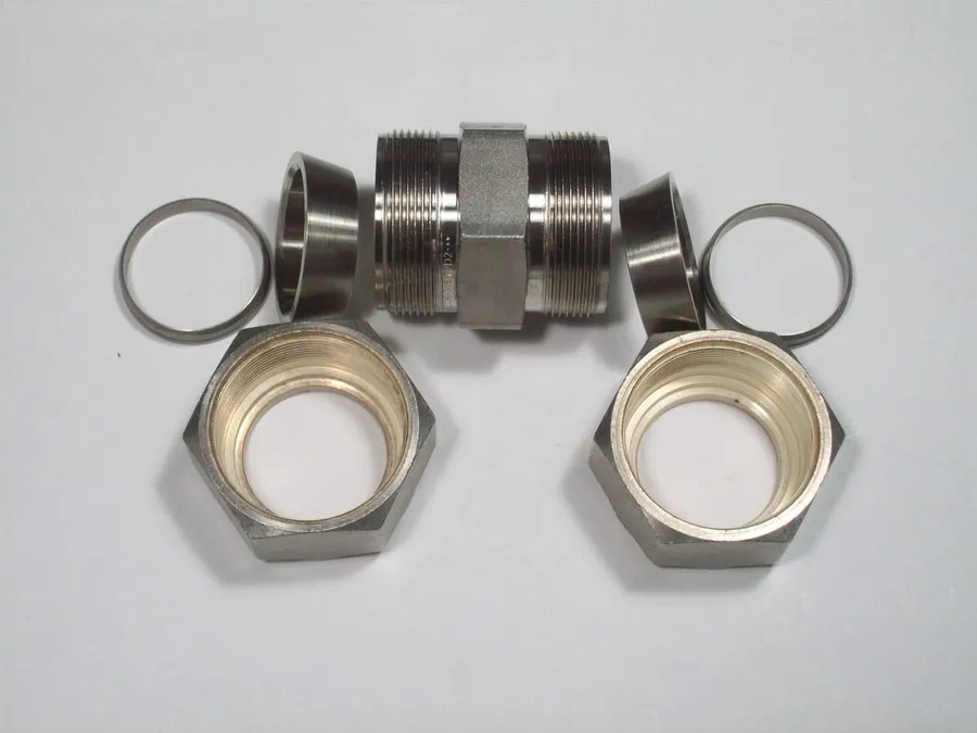 Фитинг Bi-Lok Swagelok Parker SS-1610-6 Tube Fitting Union 1" Tube OD