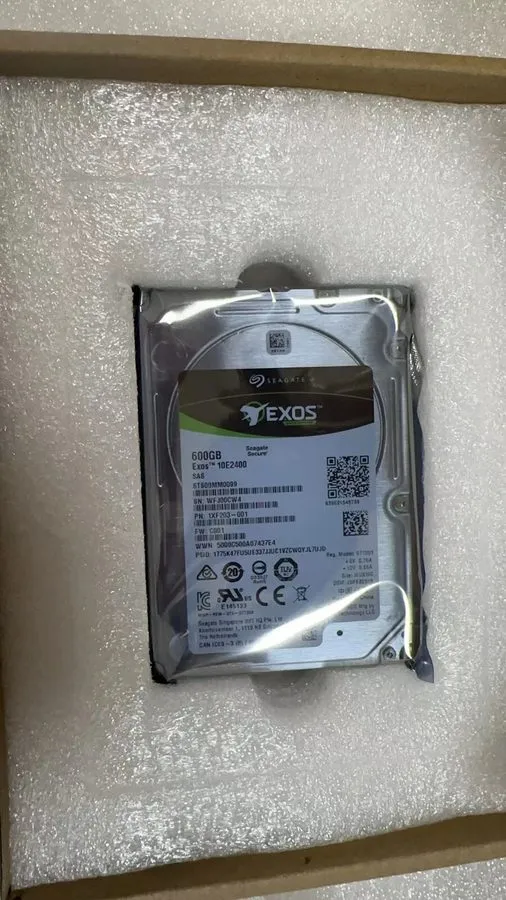 Жёсткий диск Seagate ST600MM0099 600GB 10K RPM 12GB/S SAS 2.5" HDD HARD DRIVE