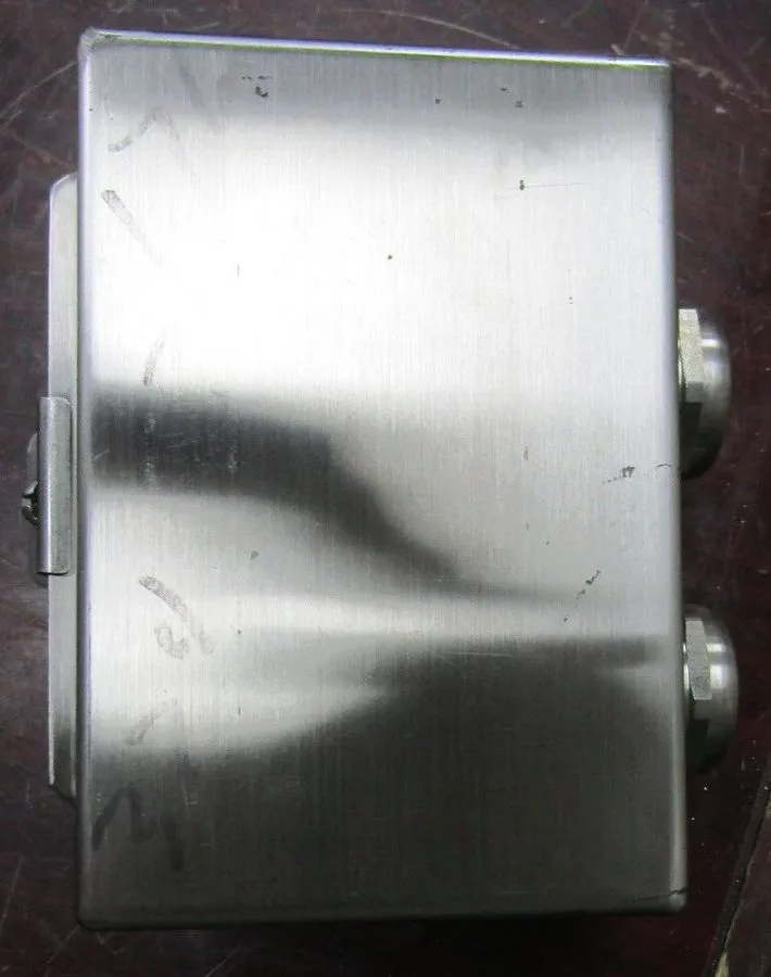 Монтажный шкаф Hoffman A6044CHNFSS Stainless Electrical Hinged Enclosure 6x4x4" 