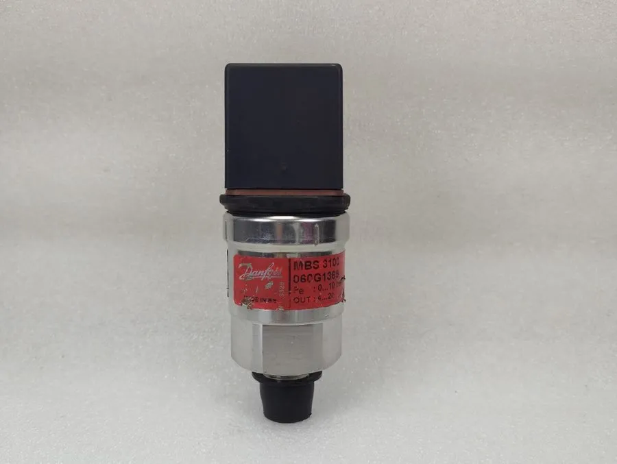 Датчик давления Danfoss pressure transmitter MBS 3100 060G1369 — фото лота 1