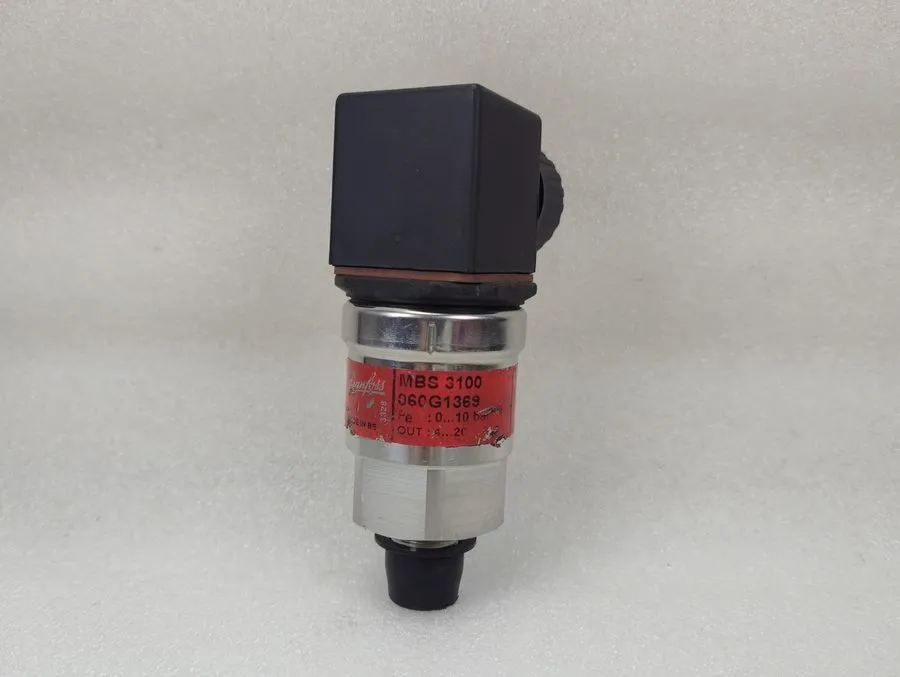 Датчик давления Danfoss pressure transmitter MBS 3100 060G1369 — фото лота 2