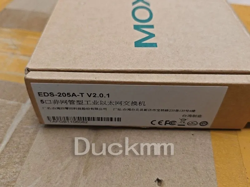 IIoT-устройство MOXA EDS-205A-T 5 Port Ethernet Switch