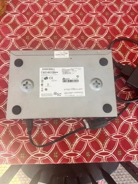 Межсетевой экран SonicWall TZ215 APL24-08E 7-Port Gigabit Firewall Security Appl