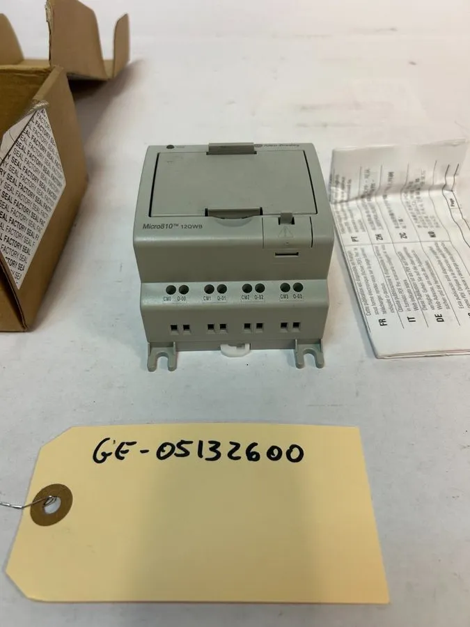 ПЛК 253249 Allen-Bradley 2080-LC10-12QWB Micro810 Controller; 12-24VDC