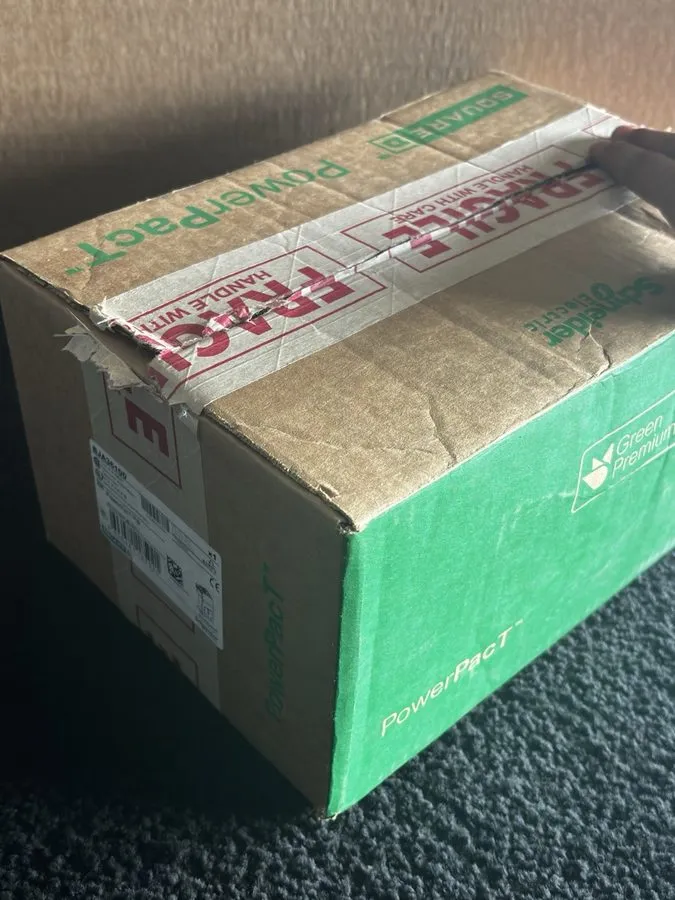 Автоматический выключатель BJA36100 SQUARE D 3 POLE 100 AMP 480V 65KA POWERPACT 