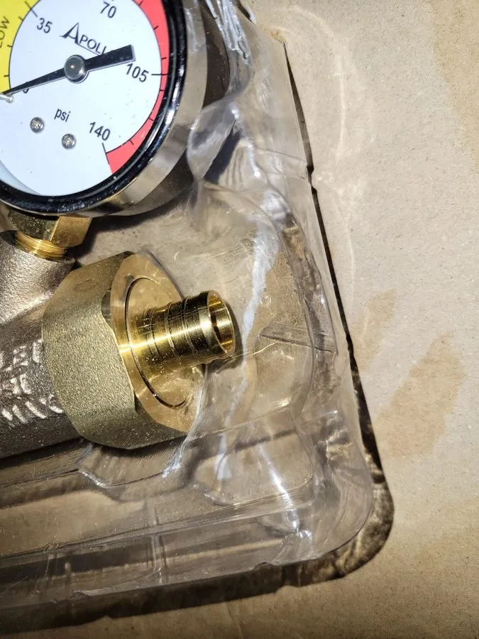 Клапан Apollo PEX APXPRV34WG 3/4” Water Pressure Regulator Reducing VALVE w/Gaug
