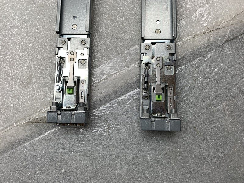 Стойка/шкаф CISCO 800-43376-02, Ball Bearing Server Rack Cabinet Rail Kit — фото лота 3