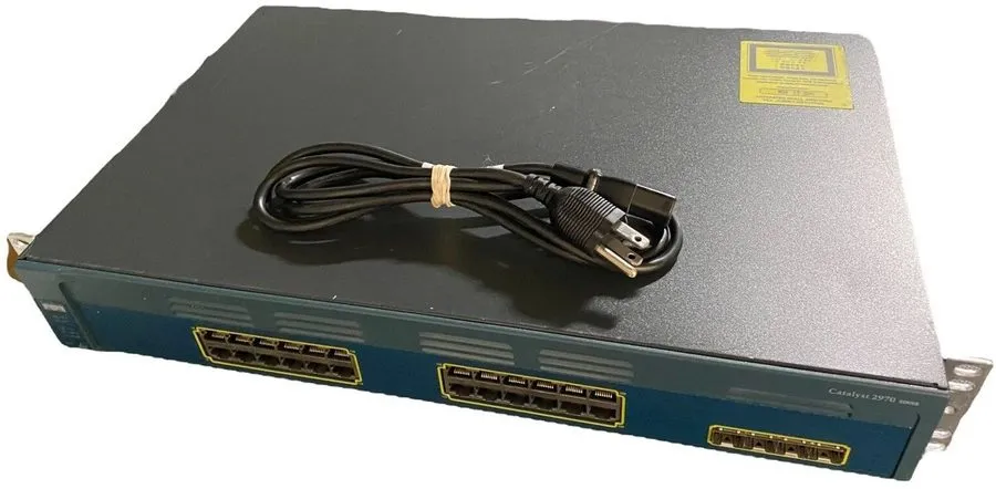 Коммутатор CISCO Catalyst 2970 Series 24 Ports WS-C2970G-24TS-E