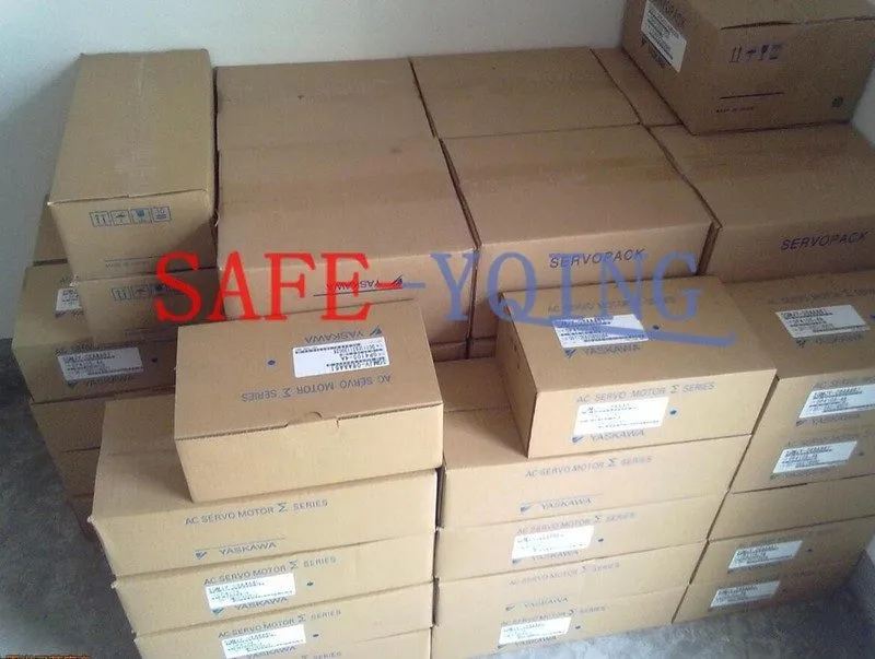 Электродвигатель 1PC Yaskawa SGDV-3R8A11A002000 Servo Driver