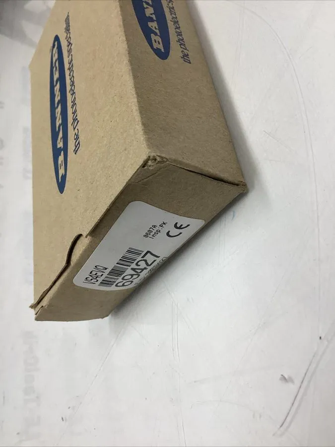 Фотоэлектрический датчик Banner VS4EVQ Photoelectric Vision Sensor 69427 O-114
