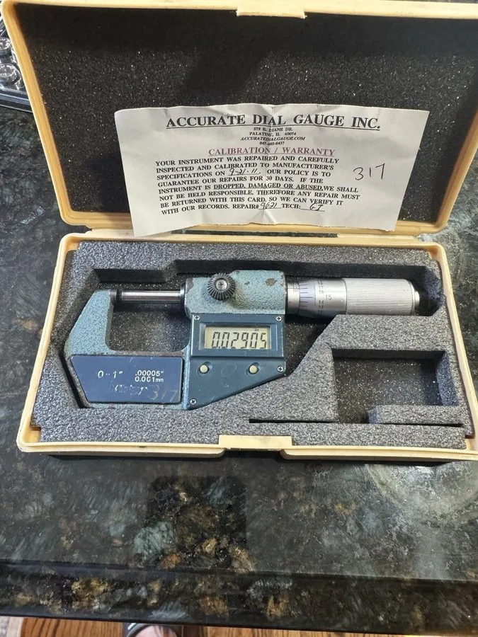 Микрометр Mitutoyo 293-765-30 Digital Micrometer with Case 0-1'' .00005'' 0.001m