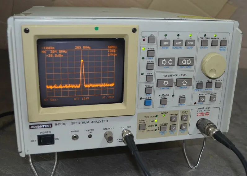 Анализатор спектра ADVANTEST R4131C SPECTRUM ANALYZER