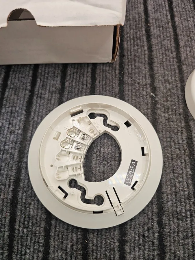 Оборудование пожарной сигнализации Honeywell Home 5193SD V-Plex Addressable Smok