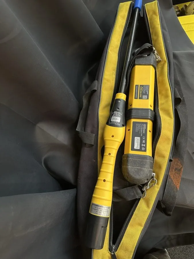 Трассоискатель Vivax Metrotech VM-560RX, Locator & VM-560TX Transmitter W/ Bag — фото лота 2