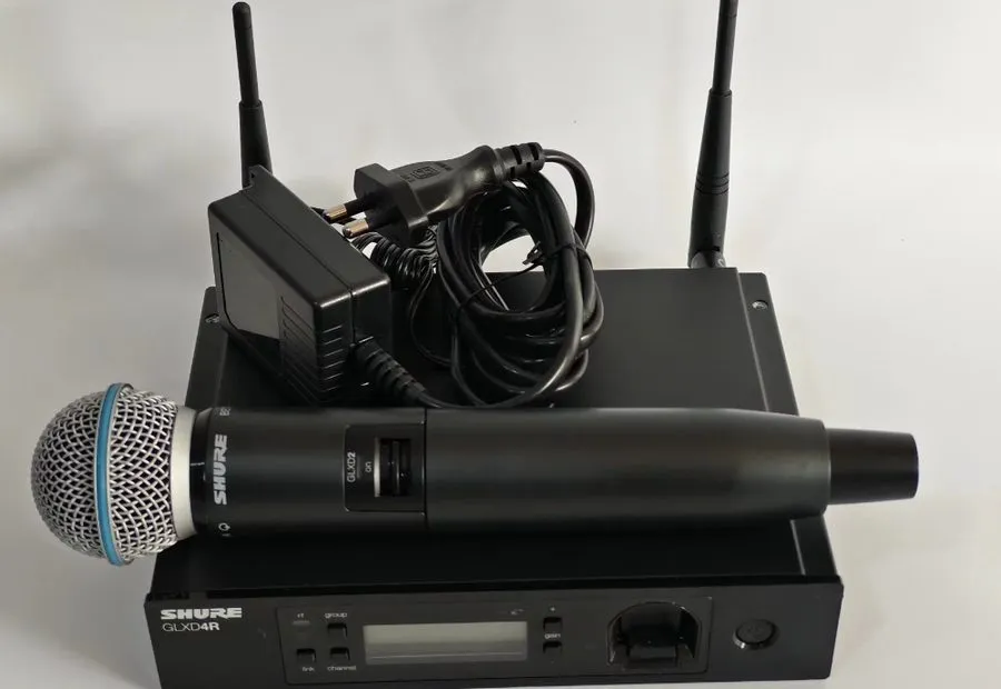 Радиосистема Shure GLXD4R Z3 Digital Wireless Microphone Receiver only