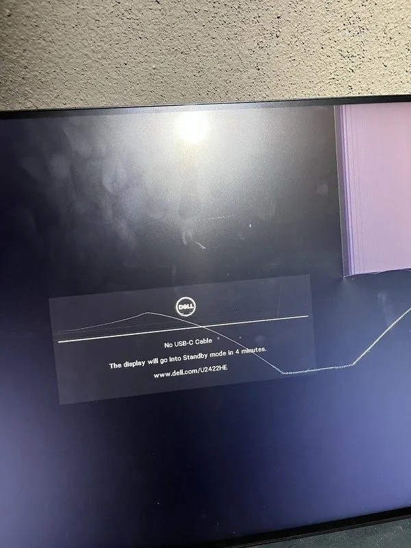 Монитор Dell UltraSharp U2422HE 24'' IPS LED Monitor